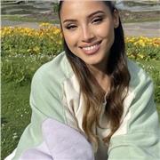 Donne des cours de soutien aux élèves de niveau primaire